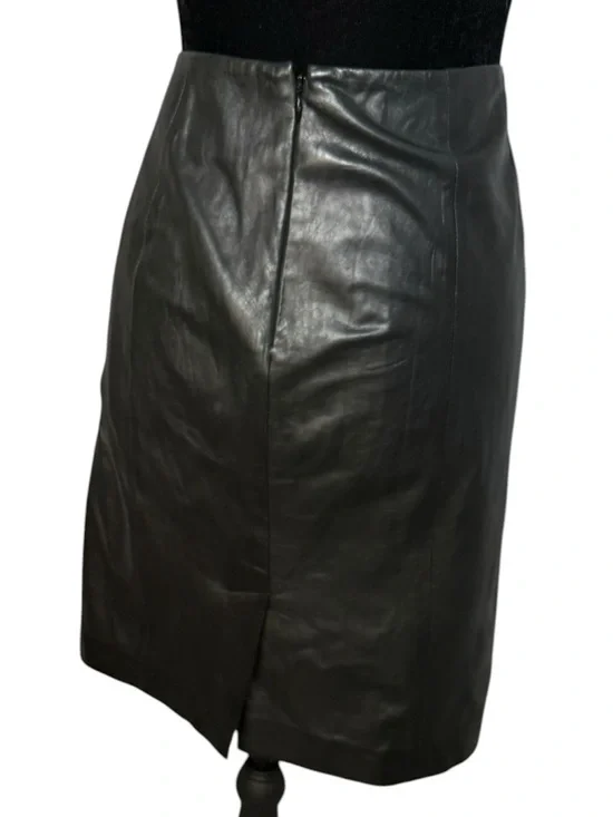 Talbots Black Leather Flat Front Pencil Skirt 6P Minimalist Luxury *note flaw - Picture 4 of 8